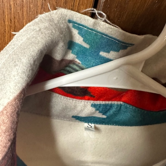 Aztec Print Jacket - Picture 3 of 5